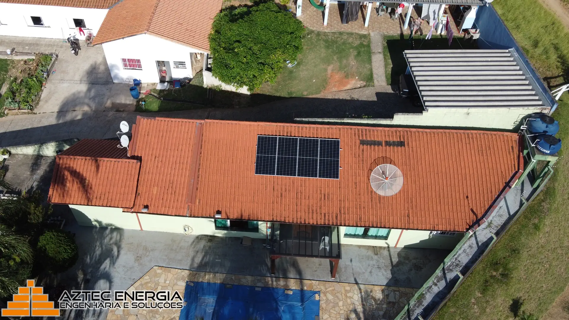 Sistema de energia solar fotovoltaica com baixo custo em Amparo.