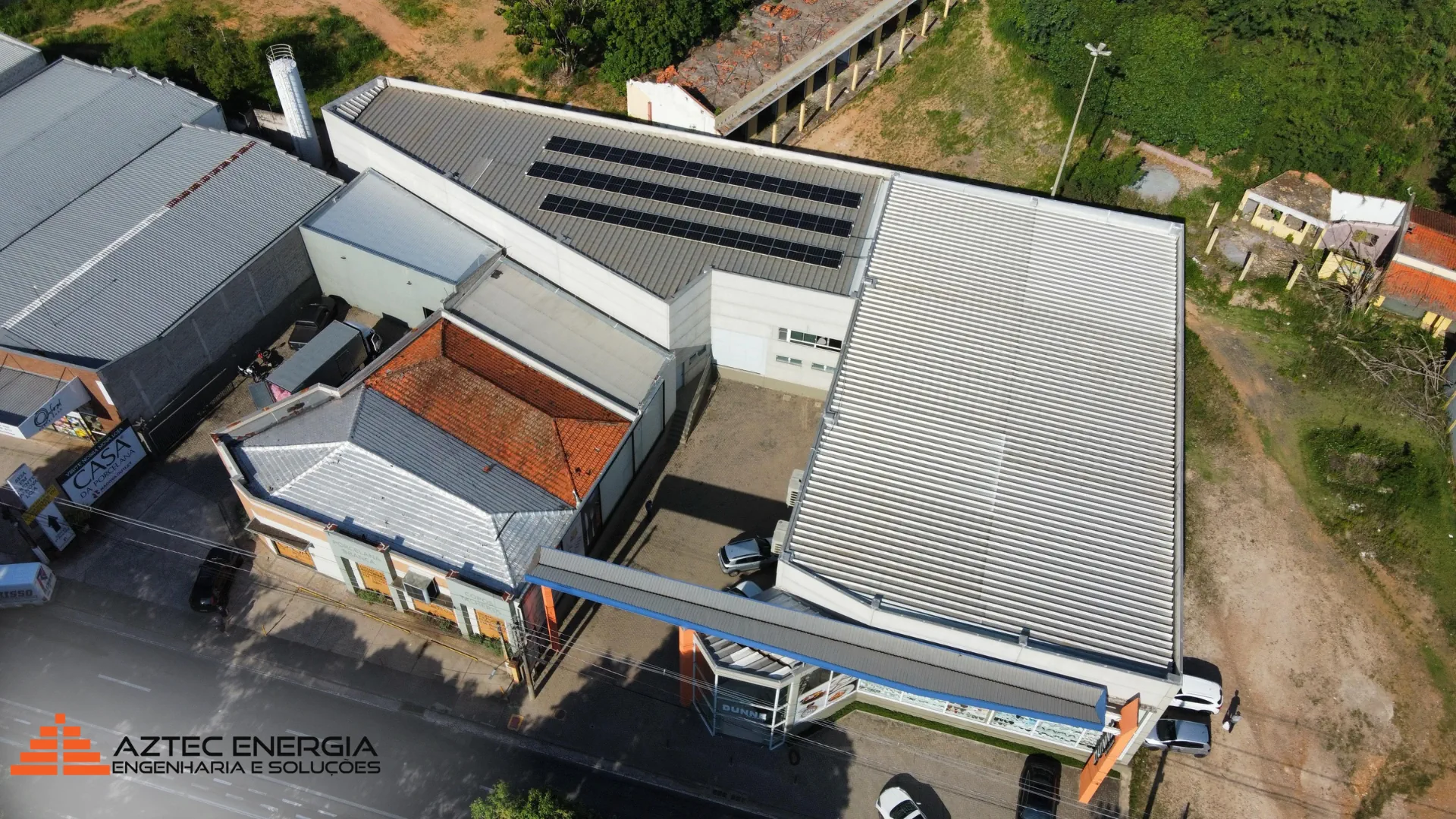 Energia solar em empresa de porcelanas de Pedreira - São Paulo.