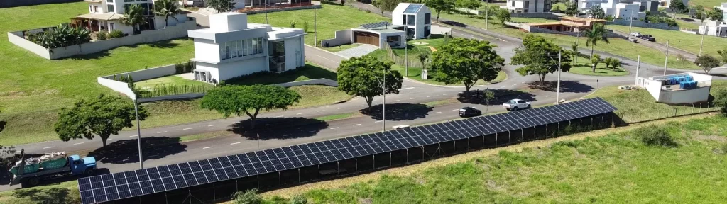 Energia Solar para Condomínios Residenciais;
Condomínio e Fazenda Solar